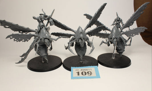Chaos Space Marine - Plague Drones - #B109