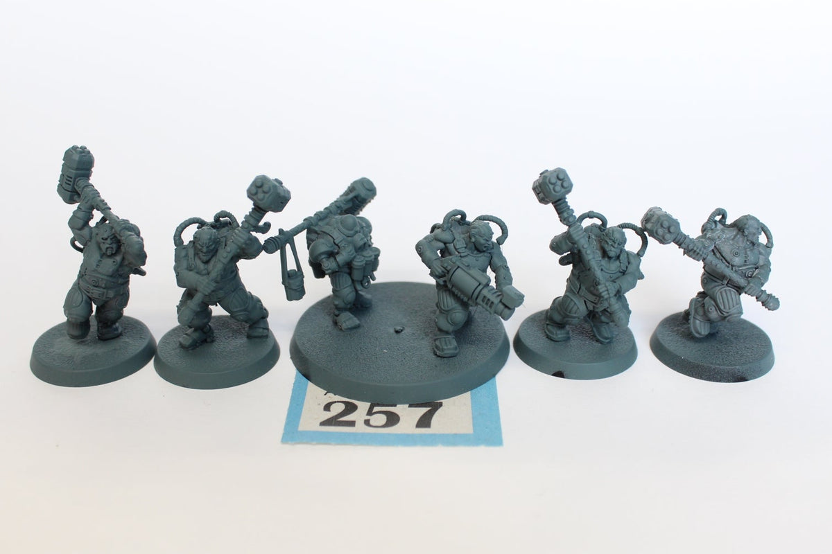 Cthonian Beserks - Leagues of Votann - #B257